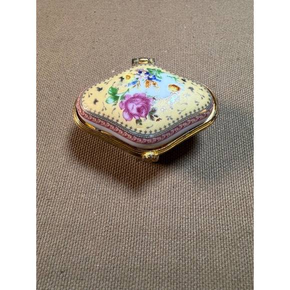 Other - Vintage Floral Trinket Box Porcelain Pill Box Dresser Decor Gift